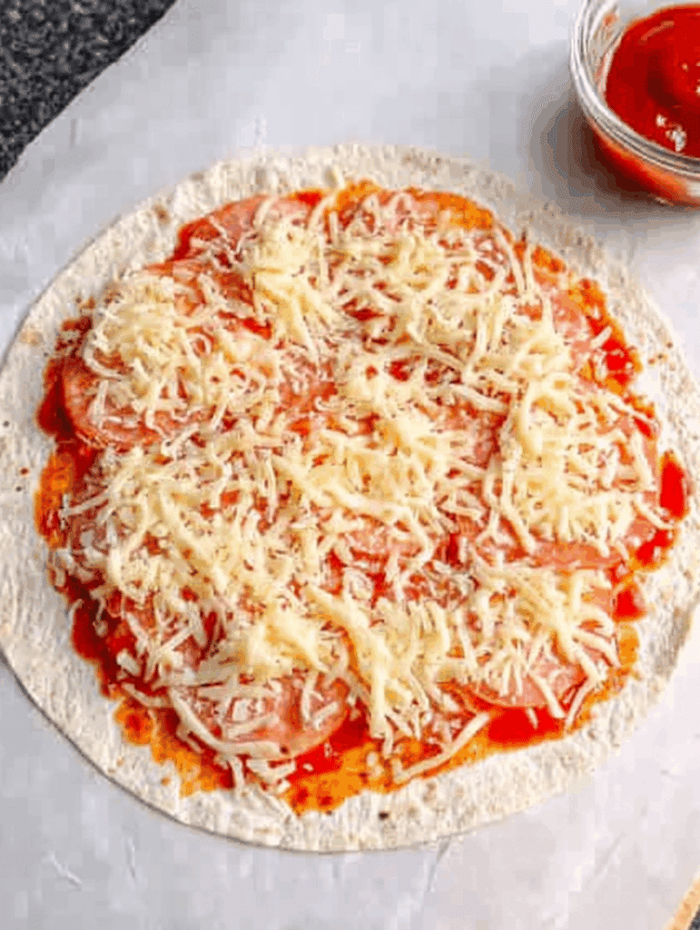 Easy 15-Minute Tortilla Pizza Recipe